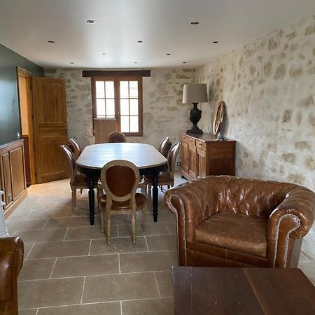 La Maison Du Caillou Bed and Breakfast Pontarme Εξωτερικό φωτογραφία